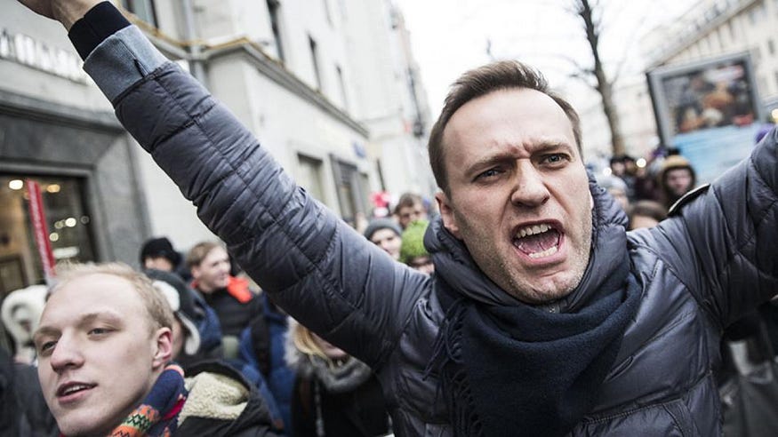 https://www.themoscowtimes.com/2018/04/13/navalny-calls-for-russia-protests-before-putins-inauguration-a61155